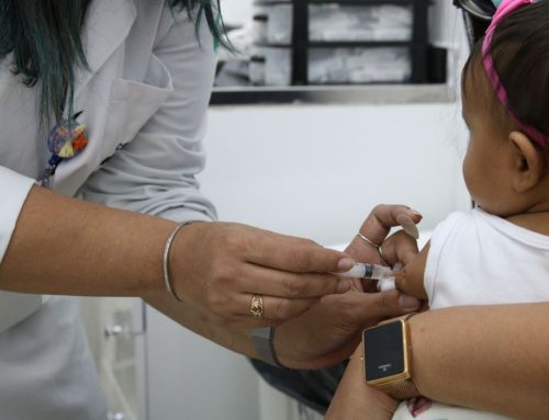 Saúde inicia aplicação da vacina que amplia proteção contra pneumonia e meningite em crianças
