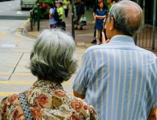 Teto de pensionista e aposentado do INSS sobe para R$ 8.475,55 em 2026