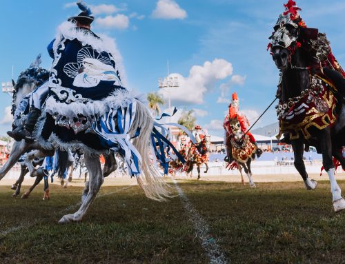 Silvânia encerra o circuito das Cavalhadas 2026