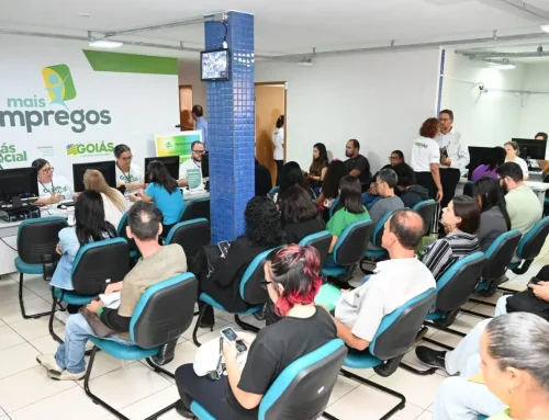 Feirão oferece 1,7 mil vagas de emprego para pessoas com deficiência em Goiânia