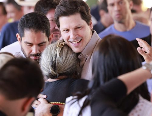 Daniel Vilela chega a 44,6% das intenções de voto e consolida liderança