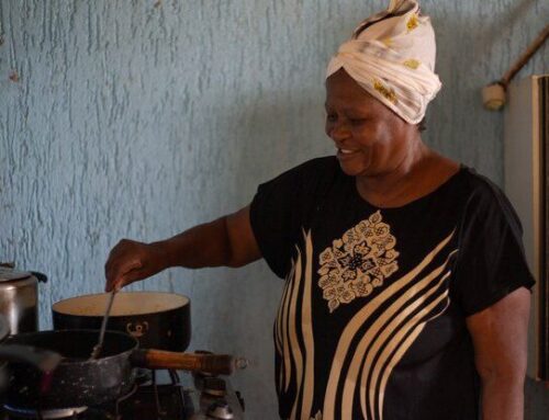 Famílias de dez capitais brasileiras começam a receber gratuitamente botijões de gás de cozinha
