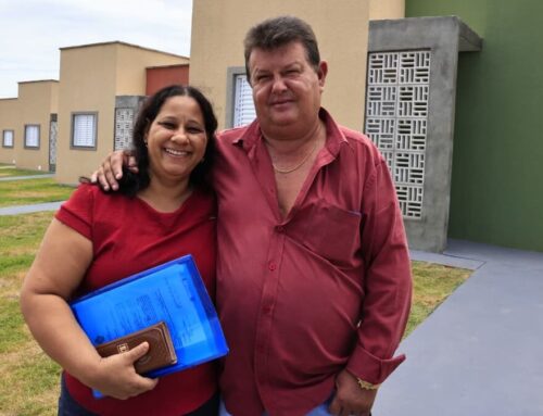 Daniel Vilela entrega 30 casas a custo zero em Cromínia