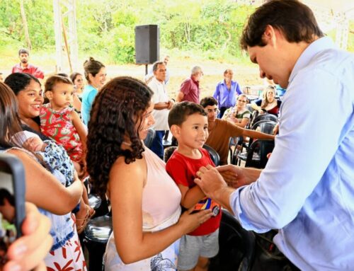 Daniel Vilela entrega 100 casas a custo zero em Cristianópolis