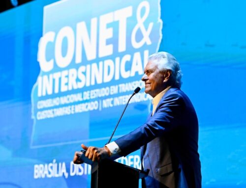 Caiado destaca infraestrutura e segurança em encontro do setor de transporte de cargas