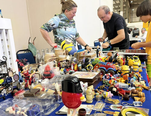 Encontro de Multicolecionismo traz figurinhas da Copa do Mundo ao longo da história, na sexta e sábado