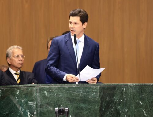 “Goiás encontrou um caminho seguro. E é nele que vamos seguir”, afirma Daniel Vilela ao assumir governo