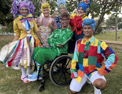 Projeto Domingo Tem Teatro promove cultura, inclusão e acessibilidade na Rua do Lazer