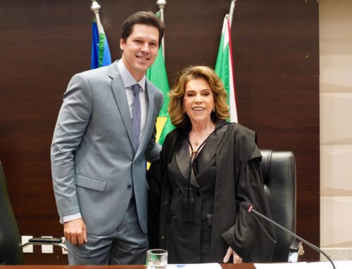 *Daniel Vilela destaca papel do TRE-GO na garantia de eleições seguras durante posse da nova gestão*