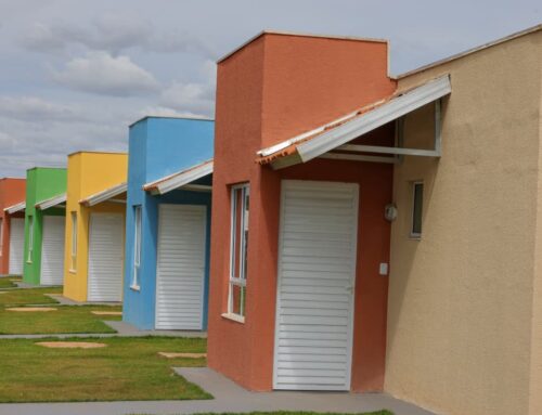Famílias de mais três cidades são beneficiadas com casas a custo zero