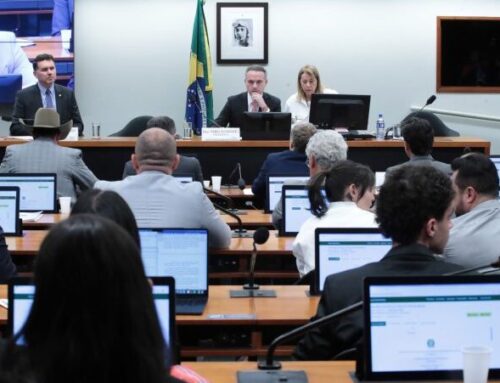 Conselho de Ética aprova 60 dias de suspensão para três deputados por ocupação do Plenário