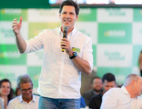 “Aqui, a transformação acontece”, diz Daniel Vilela ao entregar 50 casas a custo zero em Mineiros