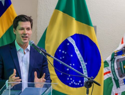 Daniel Vilela entrega 500º título do Regulariza Campo a produtores rurais