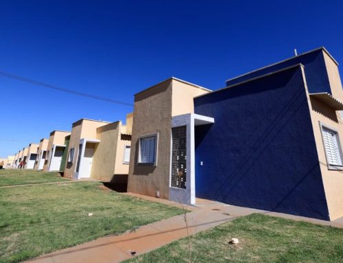 Daniel Vilela entrega 36 casas em Santa Rita do Novo Destino