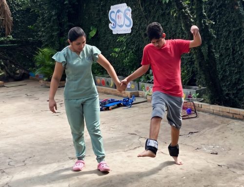 Diagnóstico precoce e reabilitação multidisciplinar ajudam no desenvolvimento de crianças com doenças raras