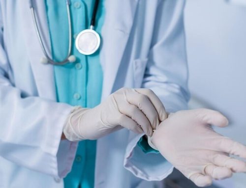 AHEG entrega aos candidatos agenda com 12 compromissos para a saúde hospitalar de Goiás