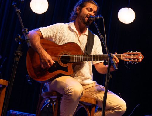 Fernando Bocão combina MPB, pop, reggae e sertanejo em show gratuito no Sesc Centro