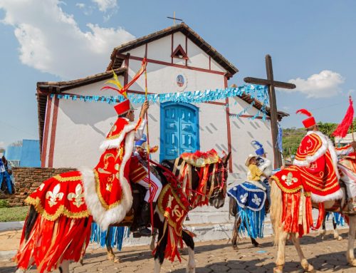 Corumbá e Pilar de Goiás realizam Cavalhadas neste fim de semana