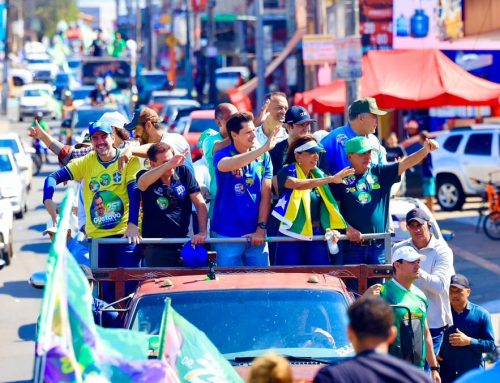 Daniel Vilela dedica manhã de domingo à campanha em Goiânia