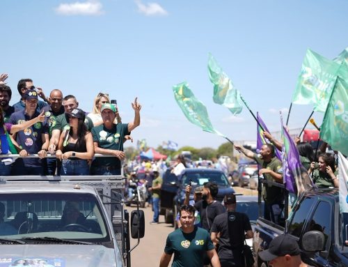 Em Anápolis Márcio Corrêa vai às ruas e reforça campanha de Daniel Vilela