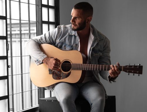 De Alceu Valença a Jorge & Mateus: Thiago Marques embala o sábado no Shopping Estação Goiânia