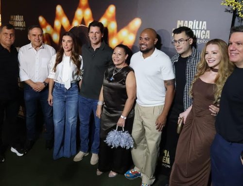 Daniel Vilela prestigia lançamento de série documental sobre Marília Mendonça