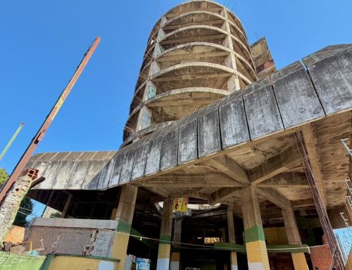 Prédio abandonado há 30 anos terá obra retomada no Centro de Goiânia, anuncia Mabel