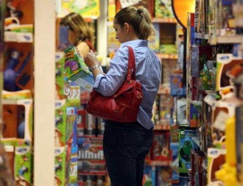 Dia das Crianças movimenta comércio em Goiás com consumidor disposto a gastar