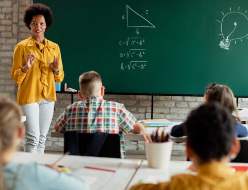 Entenda como funciona a aposentadoria dos professores